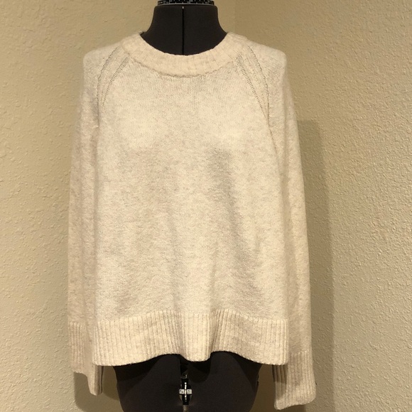 Old Navy Sweaters - Old Navy Cozy Sosoft Crewneck Women's Sweater in Cream
